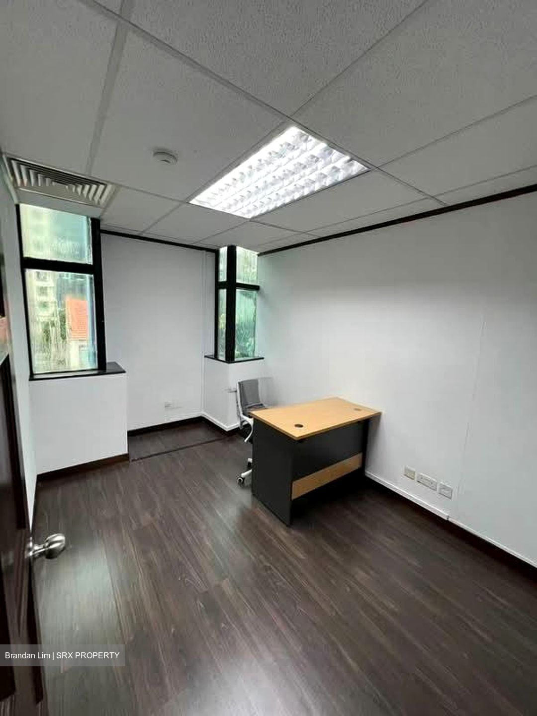 Sims Avenue Centre (D14), Retail #557600411